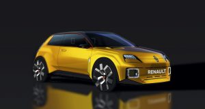 Renault 5 Prototype Picks Up GQ Award