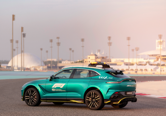 Aston Martin DBX707 Official F1 Safety Car
