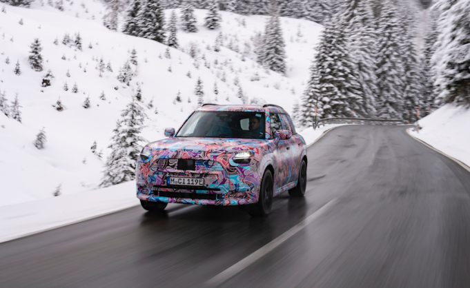 New Fully Electric MINI Countryman