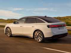New Volkswagen ID.7 Looks Stunning