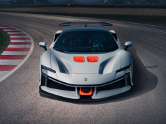 Ferrari SF90 XX Stradale & SF90 XX Spider