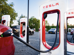 Tesla To Allow Other Vehicles To Charge Using Network