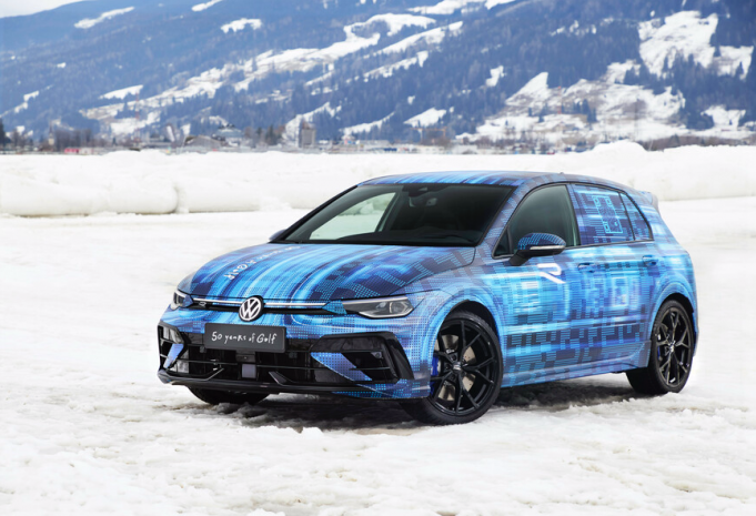 New Golf R In Action