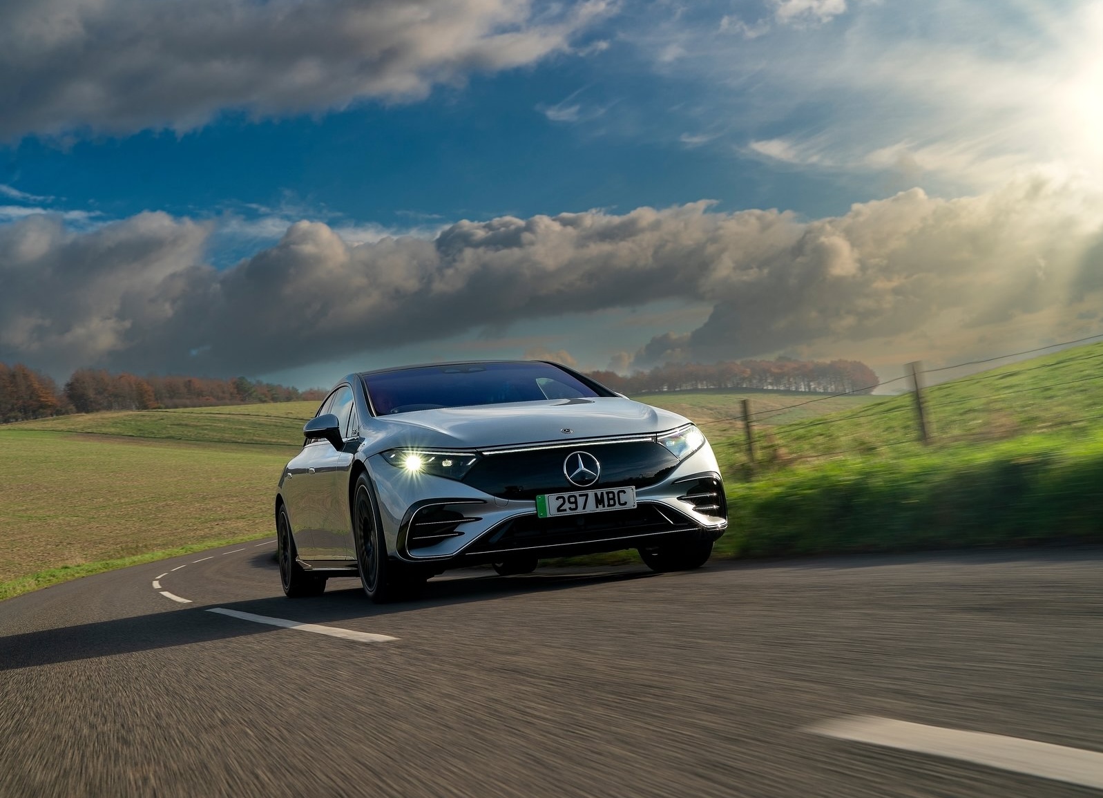 Mercedes-Benz EQS Review