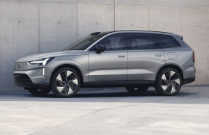Flagship Electric 7-Seater Volvo EX90 Arrives
