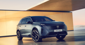 Peugeot Unveil New E-5008