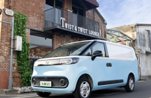 MAXUS Debut New Electric eLCV & MPV