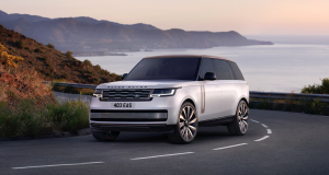 Range Rover SV
