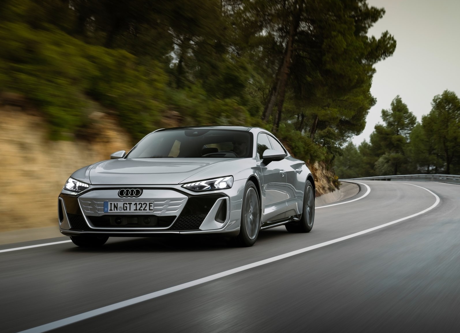 Revised Audi e-tron GT Preview