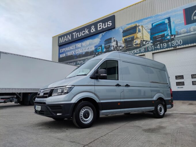 1,000TH MAN TGE Van in Ireland Enters Service