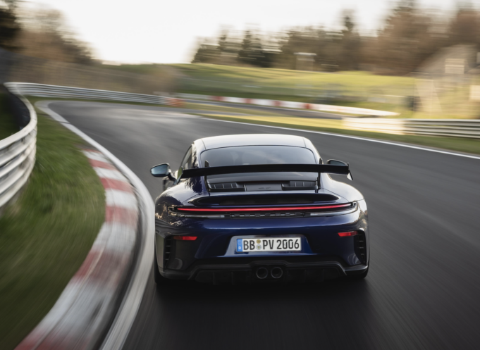 New Porsche 911 GT3 Sets Nordschleife Record