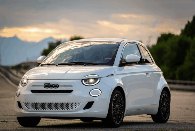 Fiat 500 Hybrid Preview