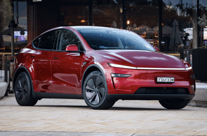 Car Sales Rise 3.5% in First 6 Months