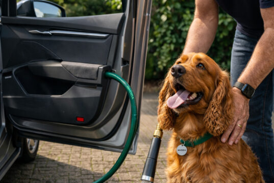 Škoda Hound Hose,