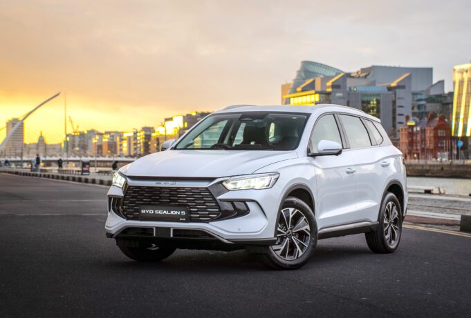 BYD Sealion 5 Super Hybrid Arrives