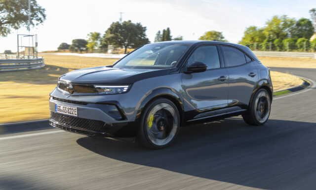 OpelMokkaGSE (4)